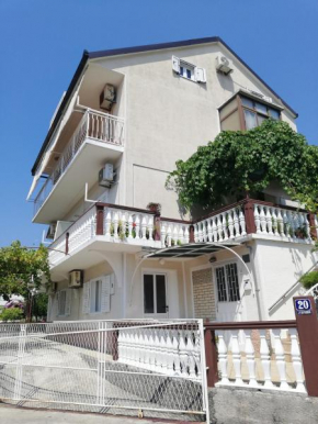 Apartmani Vidakovic